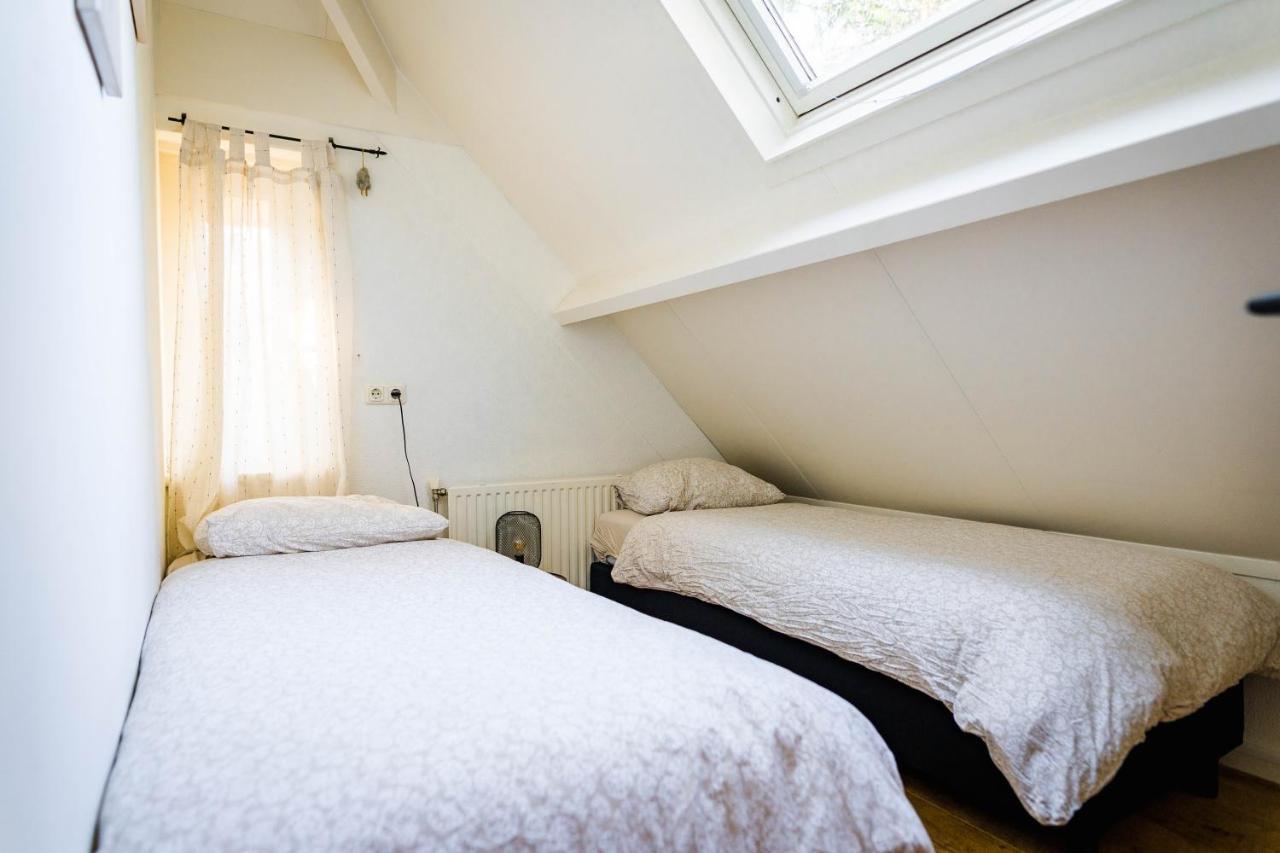 Luxe Vakantiehuis In Het Bos Met Jacuzzi En Sauna Lunteren Bagian luar foto